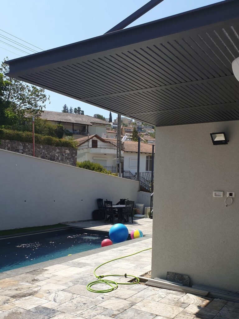 מחיר של פרגולת אלומיניום תלויה